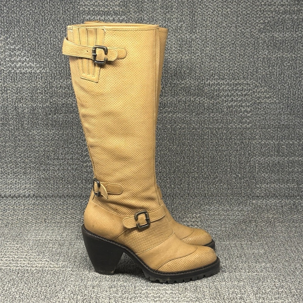 Via Spiga Women's 7.5 M Tall Leather Moto Boots Tan Buckle Lug Sole Y2K